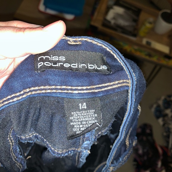 Jeans - Picture 2 of 2